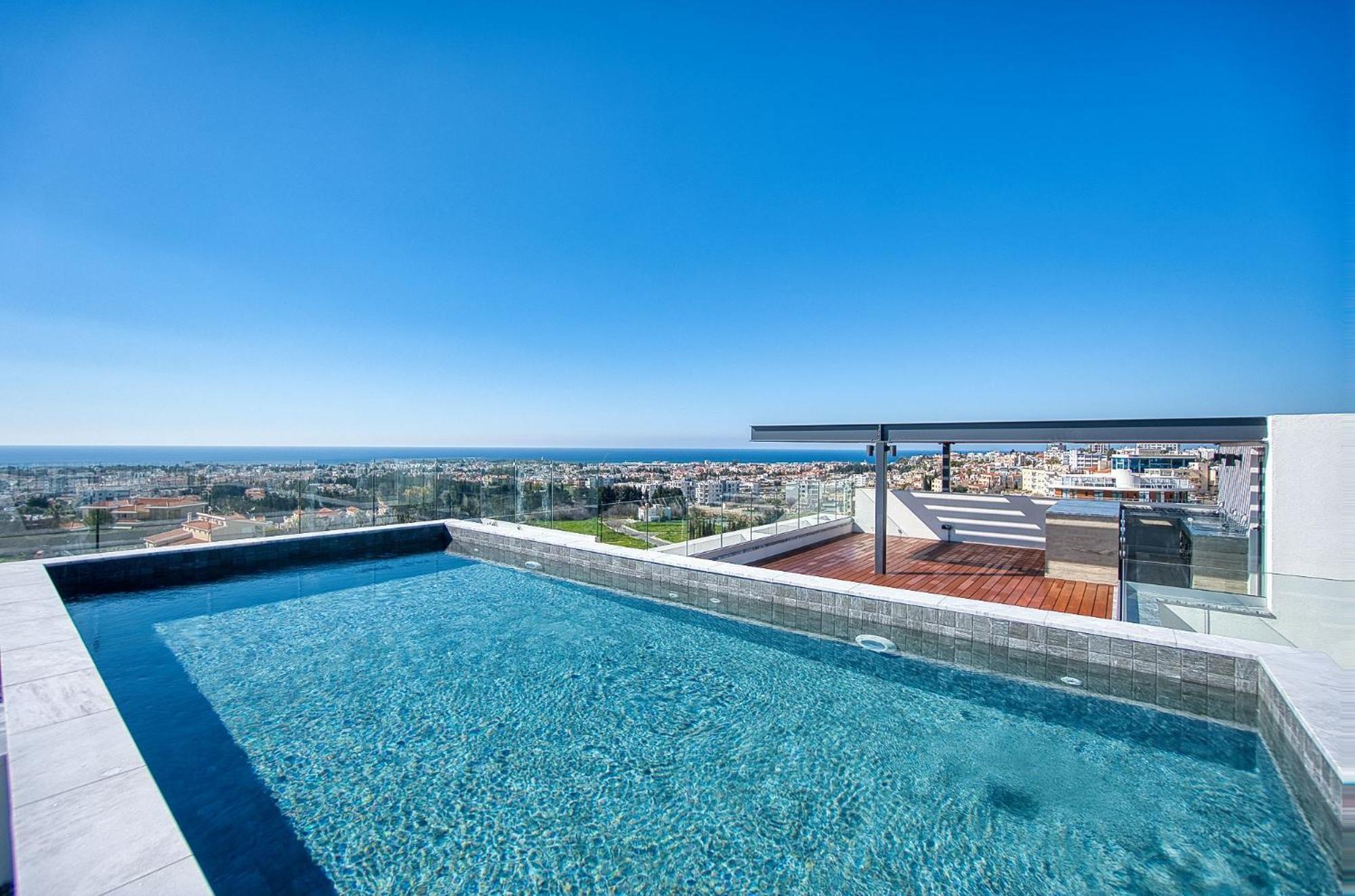 City 202 1 Bed Apartament Pafos